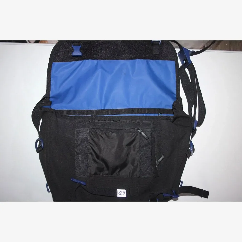 Timbuk2 Black Messenger Bag Blue Lining Adjustable Crossbody Strap